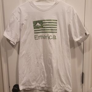 Emerica. t shirt